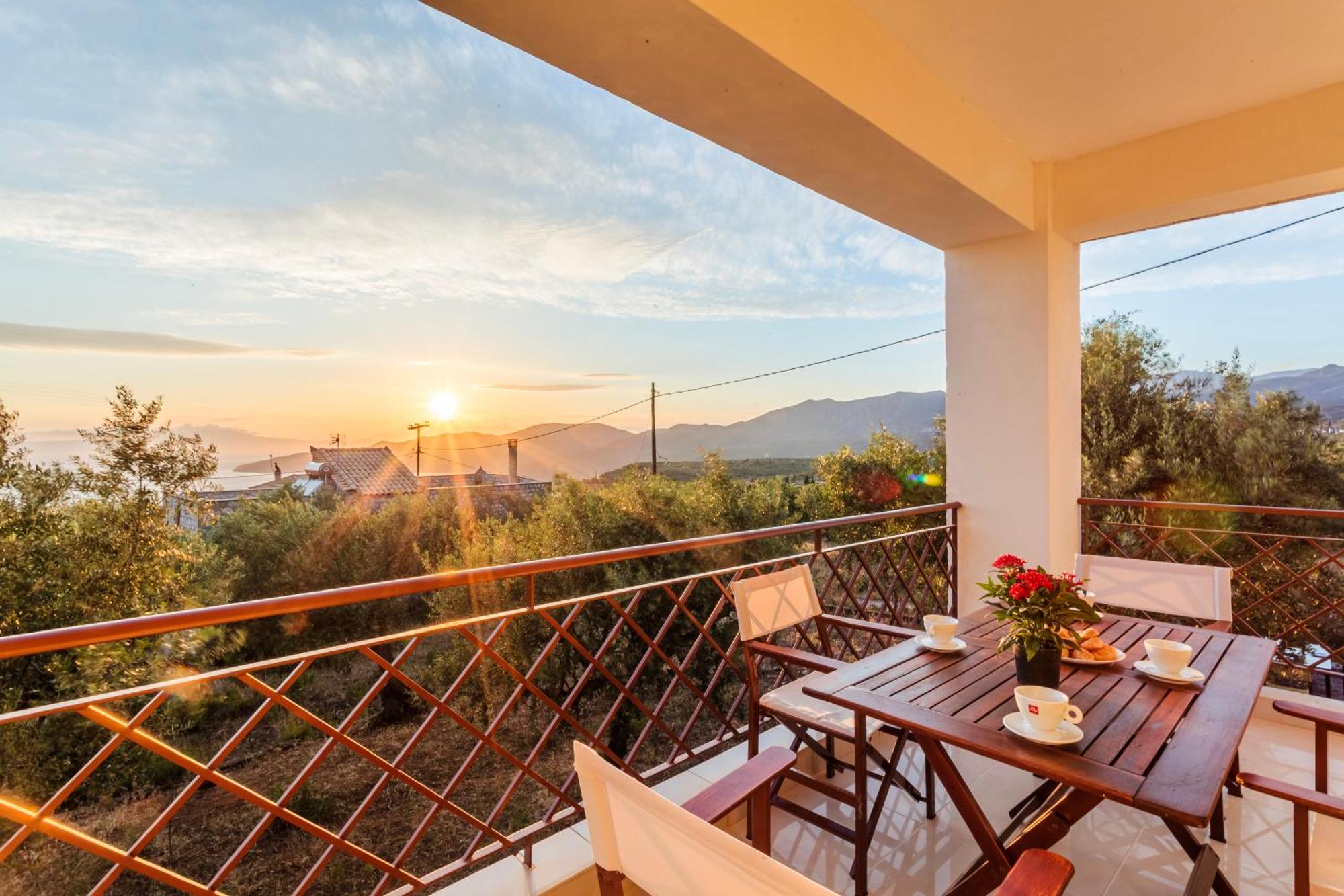 Villa Armonia, Sunset View And Relaxing Beach Vibe Proástion Exteriör bild